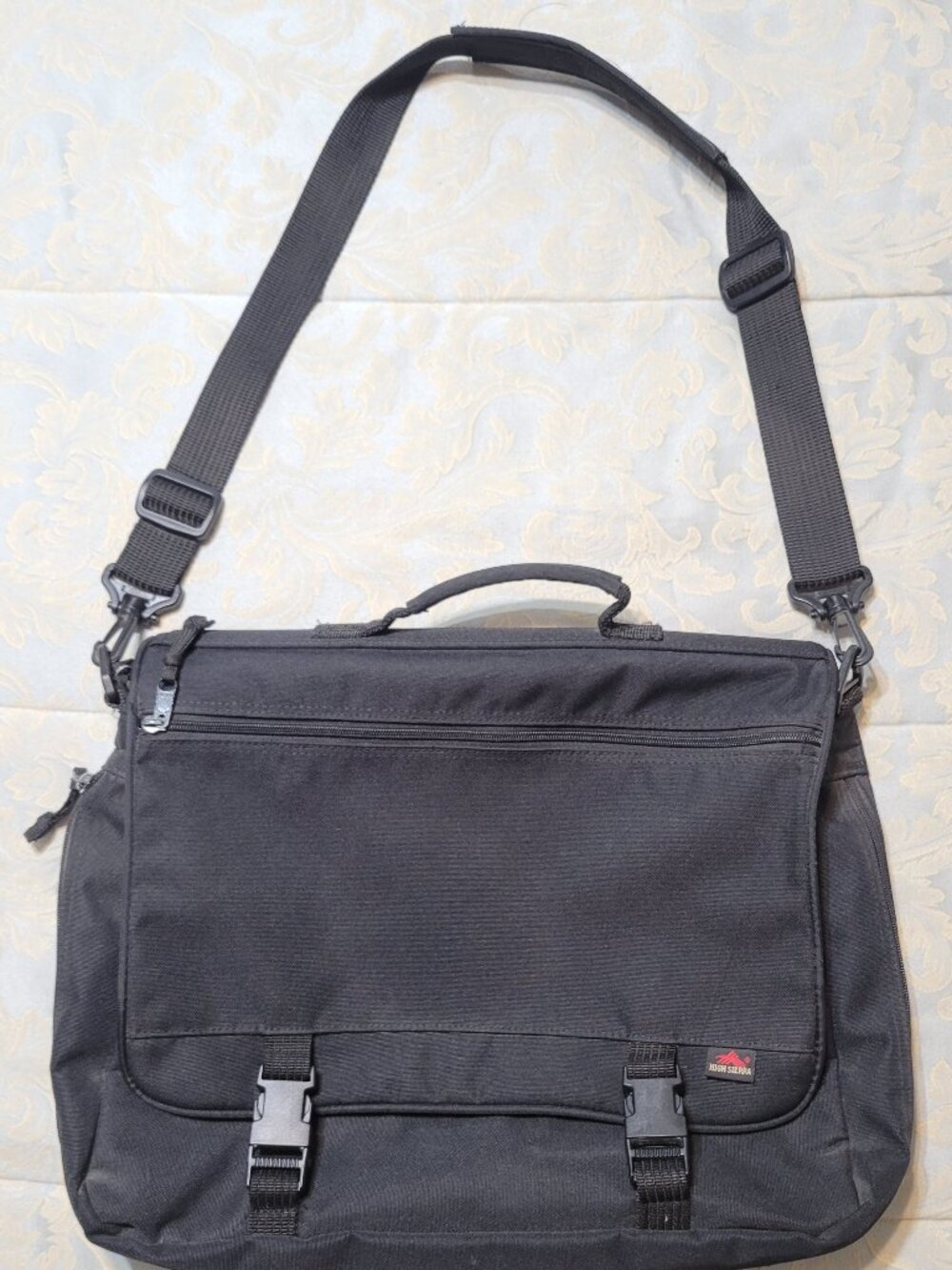High Sierra Black Crossbody Messenger Laptop Satchel Bag - Vintage